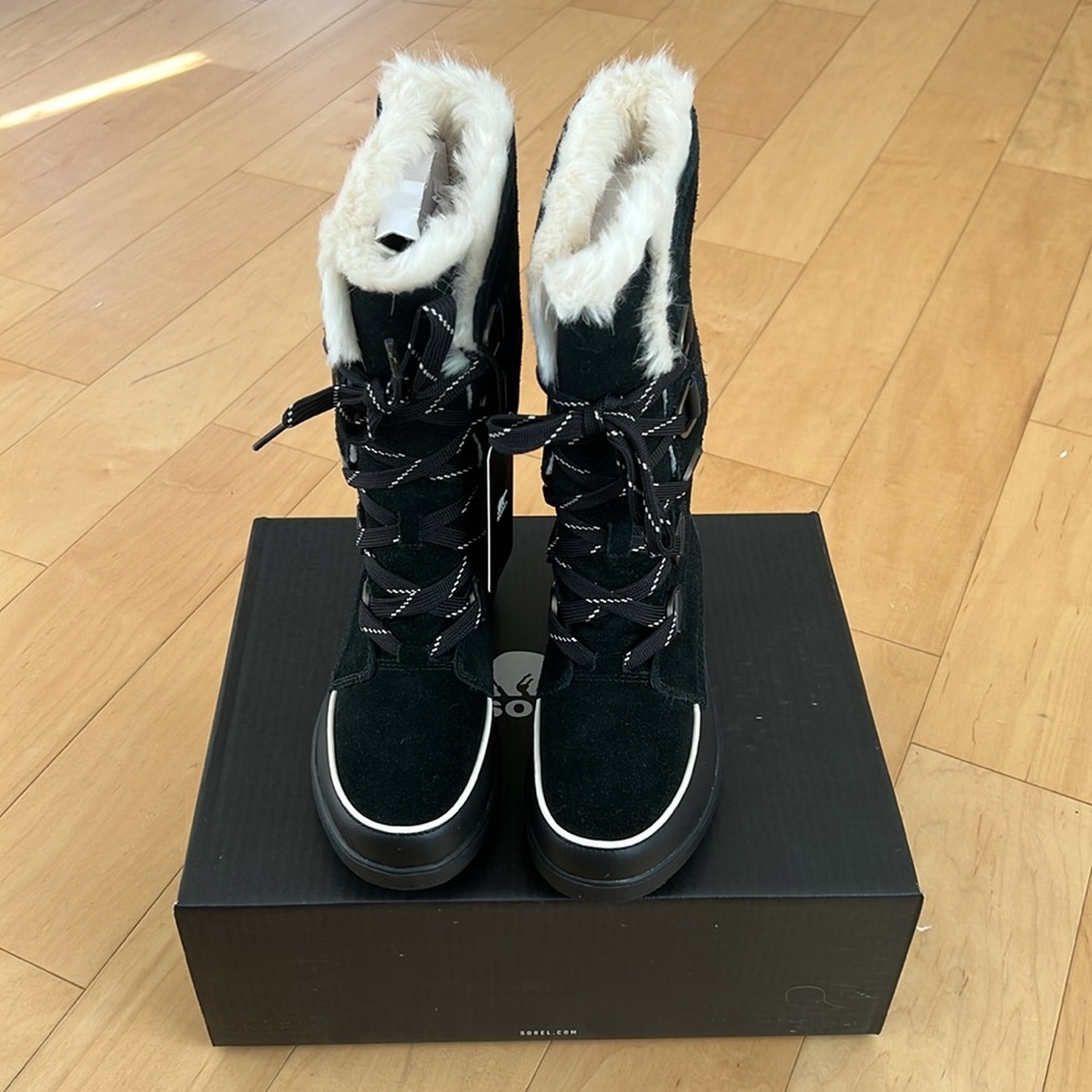SOREL WOMEN'S TIVOLI™ IV TALL BOOT - WATERPROOF + INSULATED - BRAND NEW
